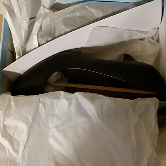 Life stride heels - Picture 2 of 6